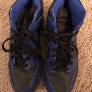 NIKE Boys Sneakers - Size 6-Blue with Black Trim
